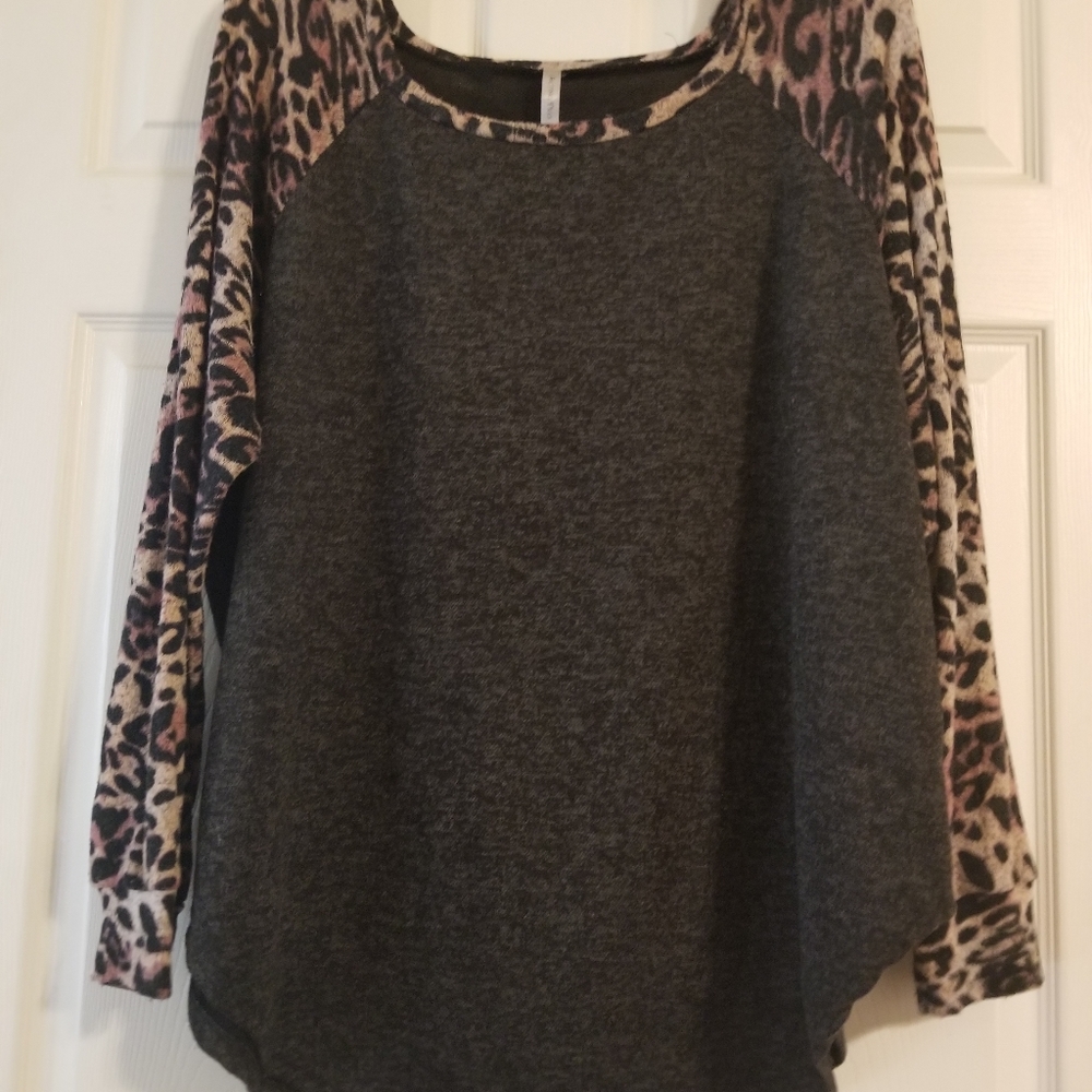 Acting Pro sweater